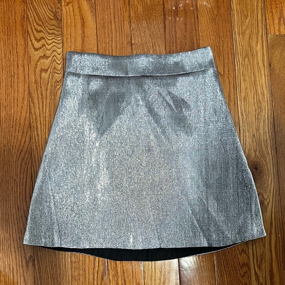 NWT H&M silver skirt - Picture 2 of 3